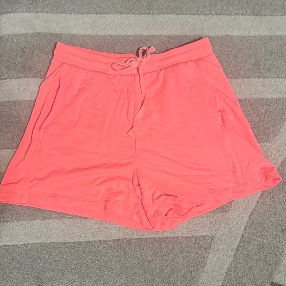Lou & Grey Coral Women's Shorts